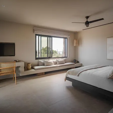 ヴィラ Beachfront Oneiro With Sea Views *