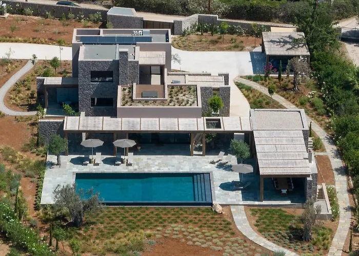 Beachfront Oneiro With Sea Views * Porto Cheli