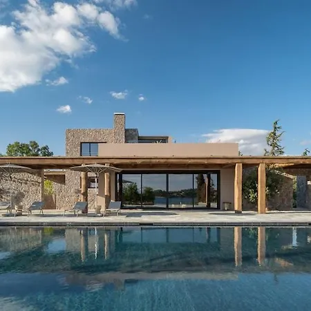 Villa Beachfront Oneiro With Sea Views