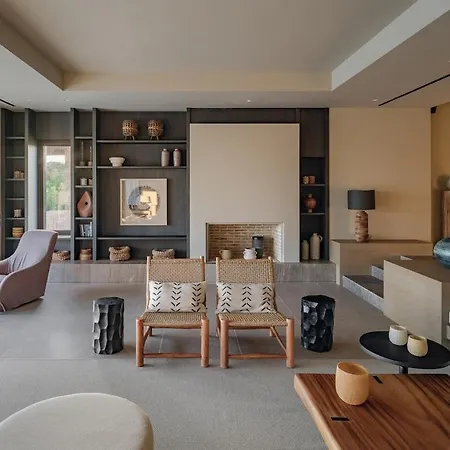 Villa Beachfront Oneiro With Sea Views