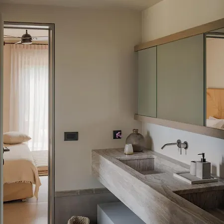 Beachfront Oneiro With Sea Views Villa *