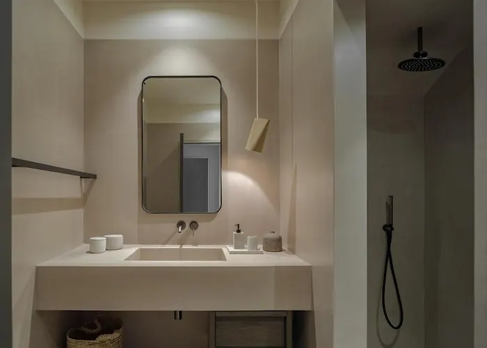 Beachfront Oneiro With Sea Views Villa