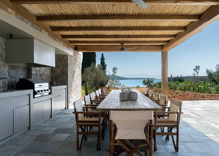 Beachfront Oneiro With Sea Views * Porto Heli
