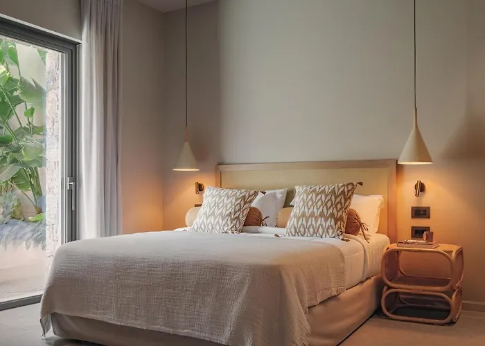 Beachfront Oneiro With Sea Views Villa *